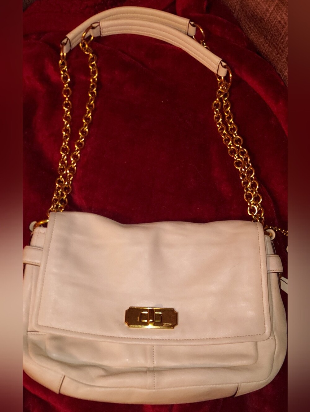 Coach Cream Leather Shoulder Bag with Gold Chain Strap